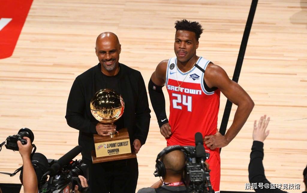 开云体育APP-NBA常规赛转会期再迎强敌，布鲁克林篮网遗憾出局，主帅态度——更衣室稳定，医务组通报恢复的简单介绍